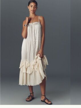 Anthropologie Sleeveless Square-Neck
Layered Plissé Maxi Dress
